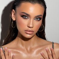 makeupwithaika