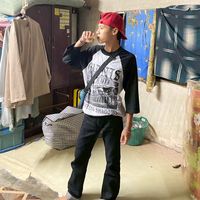 user6670343172810