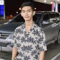 apisit_ko