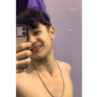 Oğlum Niye doğru durmuyosunn