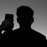 zacnirvy from film Larissa