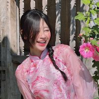nhạc nền - Chụp ảnh cùng Lê Chi
