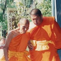 เสียงต้นฉบับ - Watpailom Nakhonpathom