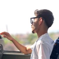 الصوت الأصلي