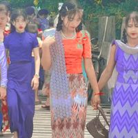 မူရင်းအသံ - ဘယ်သူကောင်😘😁 မလေးလဲ🤫