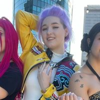 tilted_planet_cosplay