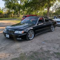 Need For Speed Hot Pursuit LS400