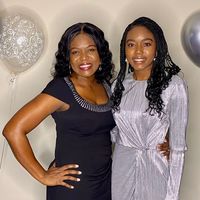 thaniaandwhitney