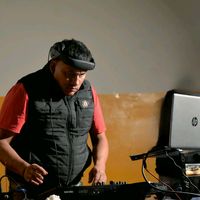 dj.achu