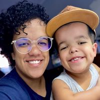 mae_e_filho_pequenos