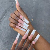 prince_aura_nails