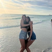 lindsayyy.snyder