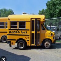 annas.bus.is.here