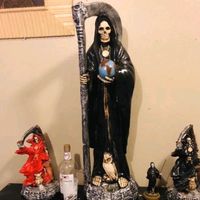 lasantamuertemagianegra