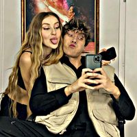 ...cyna.mona