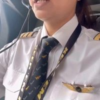 female_pilote