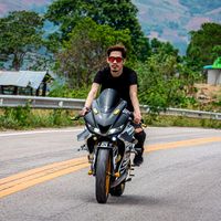 first_motostory