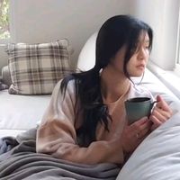 Everybodys watching her look in the wrong section