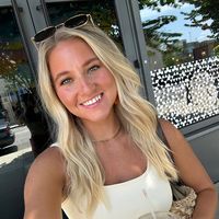 rachelleheasley