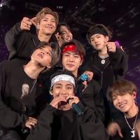 thiiaareeeexbts