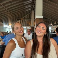 yourfavoritefakeblond1e