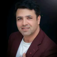 Shokh Dadkan ki jawni by Faakhir Ali