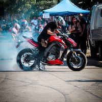 bikers_bloods
