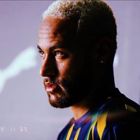 geant_neymar_10