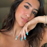 demi.pantzos