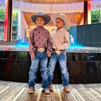 2cowboytwins