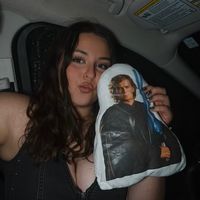 justaleobrunettegirl