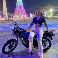 lucyaa381