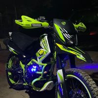 la_dm200