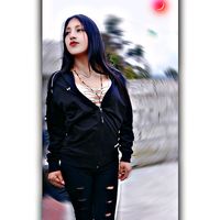 vanessa_11_05