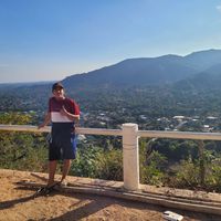 adolfo.de.flores