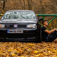 sam.r32