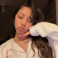 isabel_velazquezz