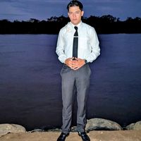 julieskerramosoficial