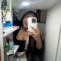 nayeli_valer26
