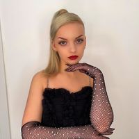 adrianabors30