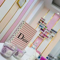 pink_queen_institut