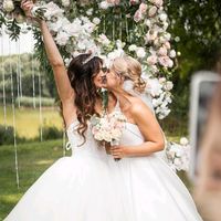 coupleontourfan04