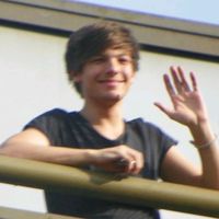 user1328143_
