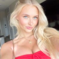 FOLLOW ME... lllizzie