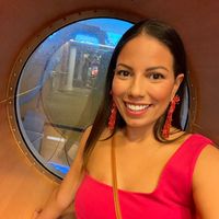 authorclairecontreras