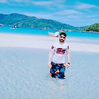 malak_raza_99