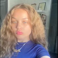 ladyhitta4828040