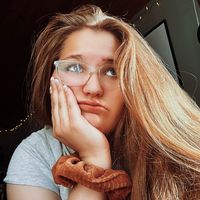 ashlisbooktok