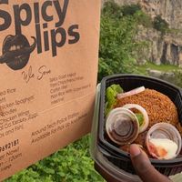 spicy_lipseats