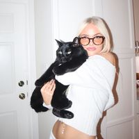 elyse_the_beast